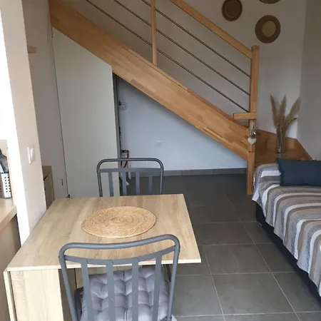 Loueva Дом отдыха *